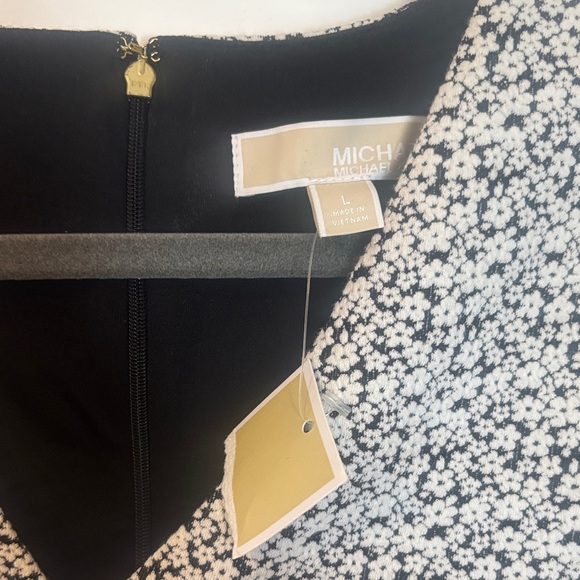 Michael Kors Black and White Floral Mini Dress - Picture 2 of 7